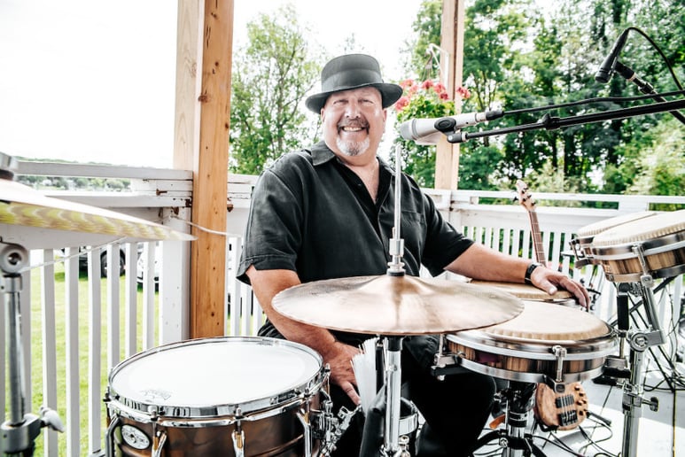 Gallery photo 1 of Jim E Leggs Trio