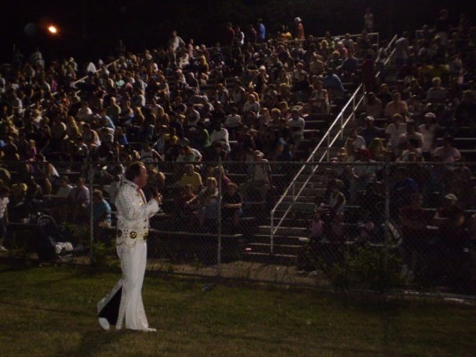 Gallery photo 1 of Jim Felix "Sounds Of Elvis"