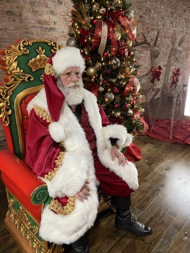 Gallery photo 4 of Jingle Santa