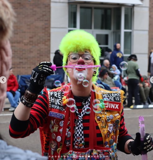 Gallery photo 1 of Jinx The Clown