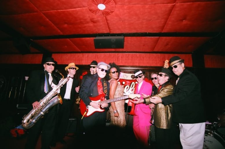 Gallery photo 41 of Jive Jump & Wail