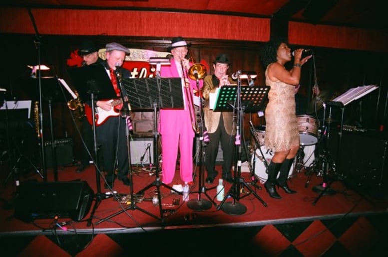 Gallery photo 49 of Jive Jump & Wail