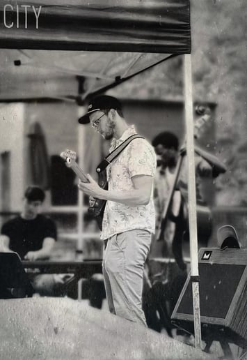Gallery photo 5 of JJ Band