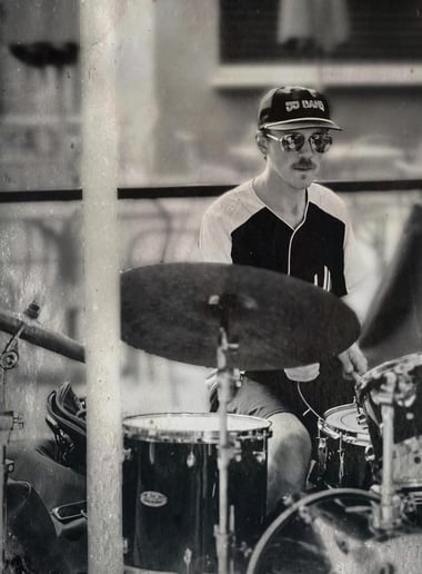 Gallery photo 6 of JJ Band