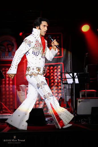 Gallery photo 1 of JJ Elvis
