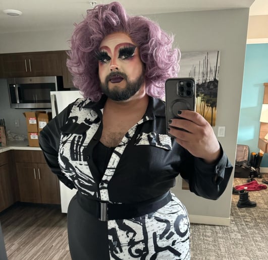 Gallery photo 2 of Jay Phoenix