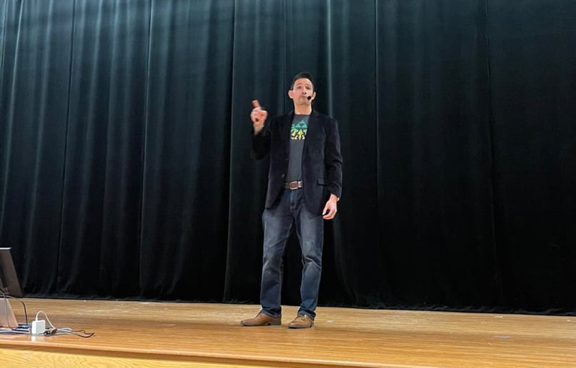Gallery photo 3 of Motivational Speaker - JJ Long
