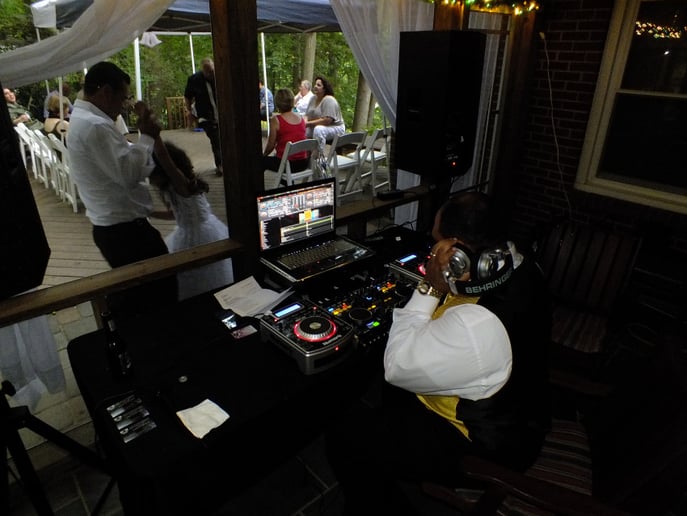 Gallery photo 9 of JLM Entertainment