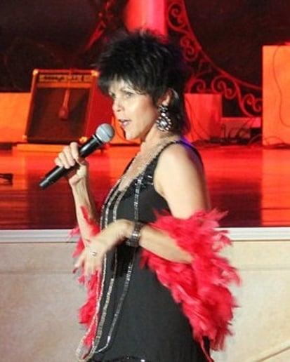Gallery photo 8 of Joanie Sigal