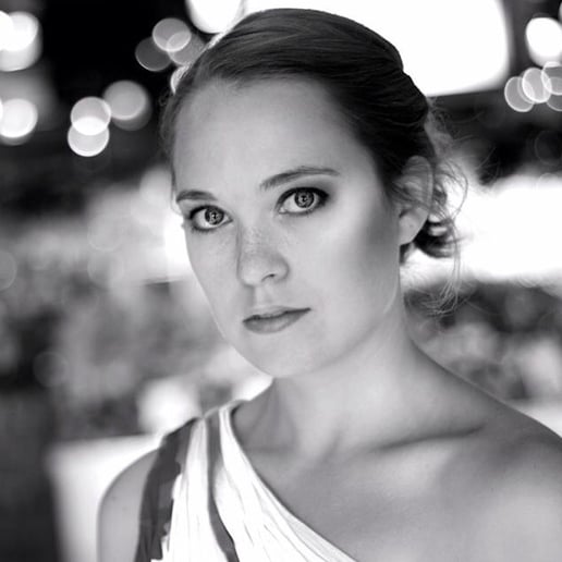 Gallery photo 2 of Jocelyn Claire Thomas, soprano