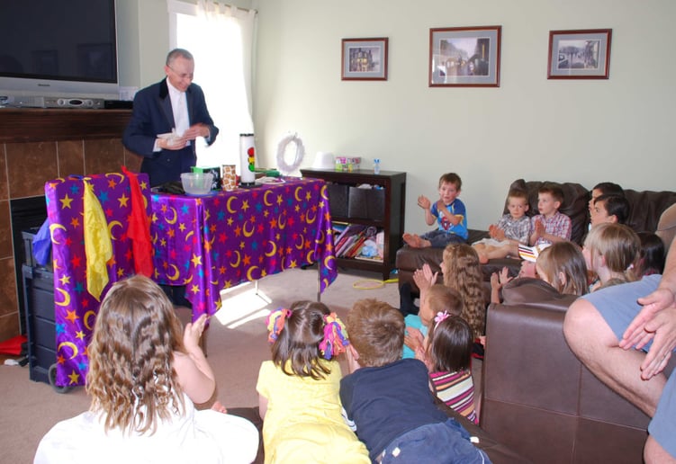 Gallery photo 5 of Jody The Magician