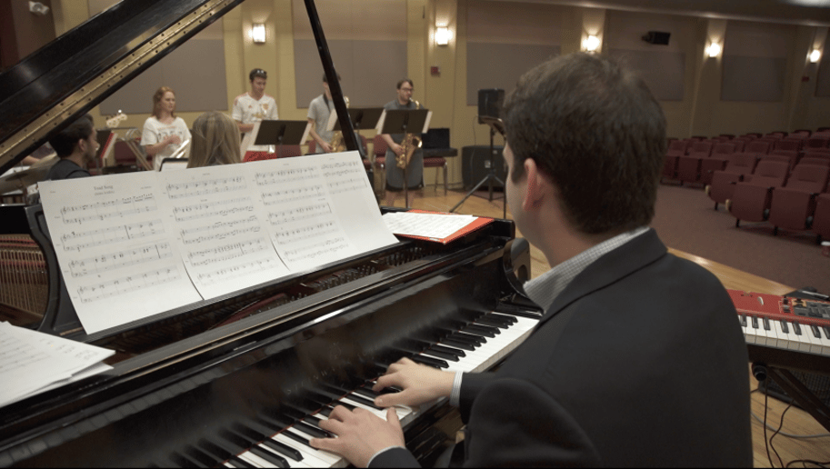 Gallery photo 3 of Joe Barbieri