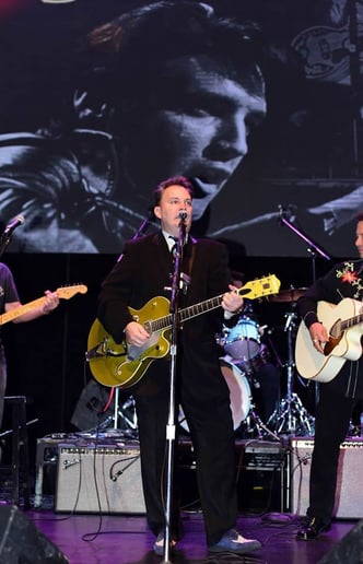 Gallery photo 1 of Joe Finkle & The 7/10 Splits
