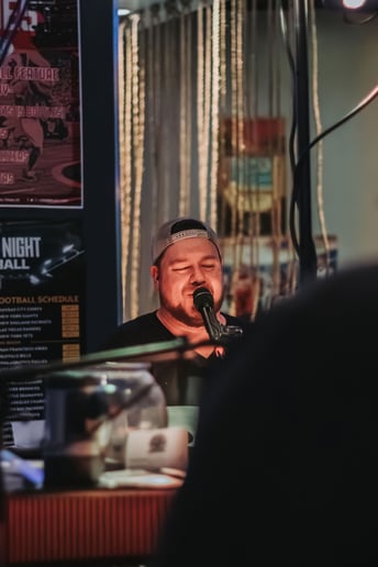 Gallery photo 1 of Joe Fladung Music