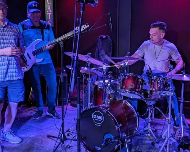 Gallery photo 7 of Joe Johnson & Friends