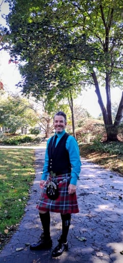 Gallery photo 2 of Joe Murphy Bagpiping