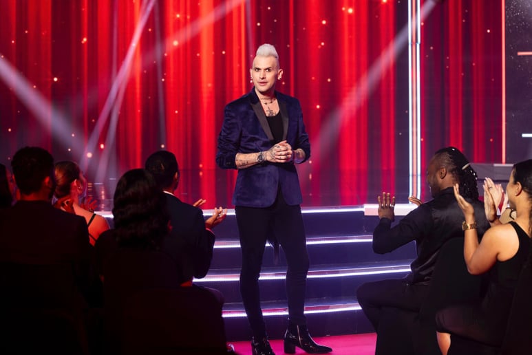 Gallery photo 7 of Joel Meyers • Magician/Illusionist/Entertainer