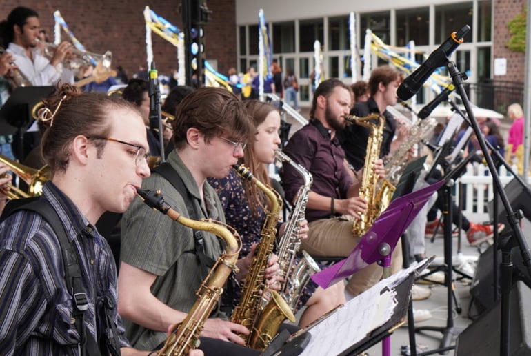 Gallery photo 6 of Joey Stempien Big Band