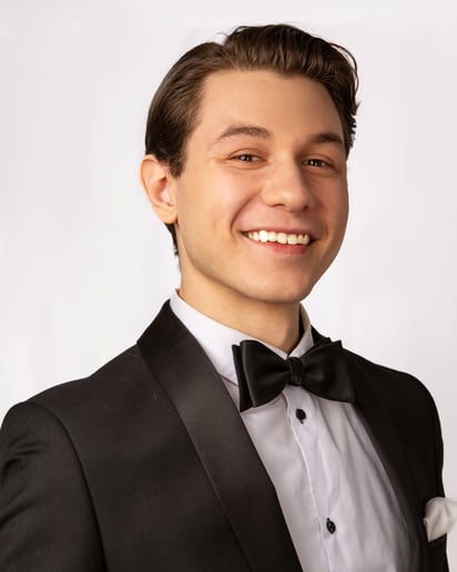 Gallery photo 1 of John Amato Jazz Vocalist