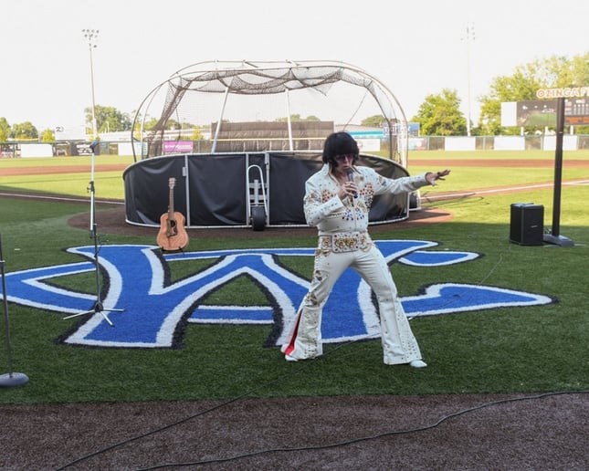 Gallery photo 7 of John Elvis Lyons & The Jailhouse Hound Dogs
