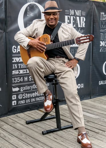 Gallery photo 7 of John G. Lewis & The Electrokoustic Band