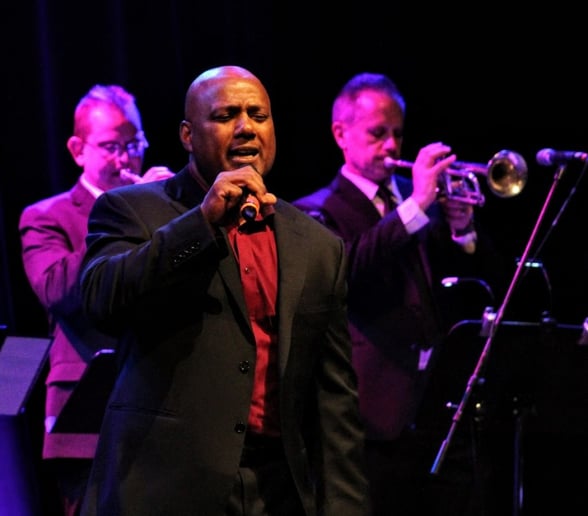 Gallery photo 4 of John G. Lewis & The Electrokoustic Band