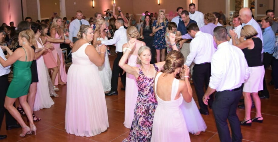 Gallery photo 5 of John Gallagher Wedding/Special Event Entertainment