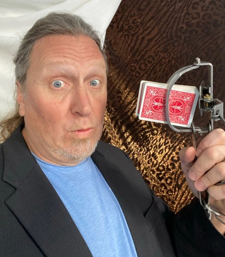 Gallery photo 9 of John Johnson Master Magician