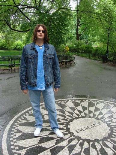 Gallery photo 4 of Jon Ferris as John Lennon