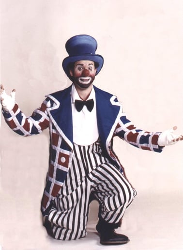 Gallery photo 3 of John the Piano Man