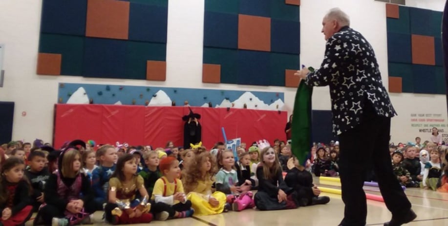 Gallery photo 3 of John Russell Magic
