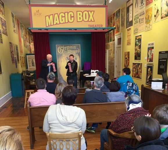 Gallery photo 5 of John Russell Magic