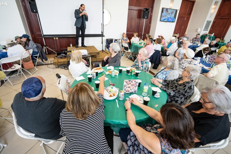 Gallery photo 9 of John Vincelli - Magician & Mentalist