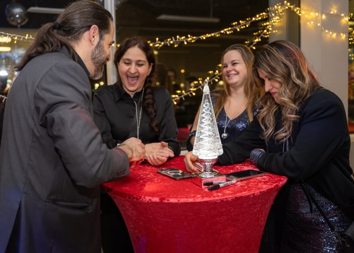 Gallery photo 3 of John Vincelli - Magician & Mentalist