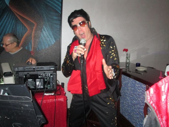Gallery photo 2 of Johnny B Elvis
