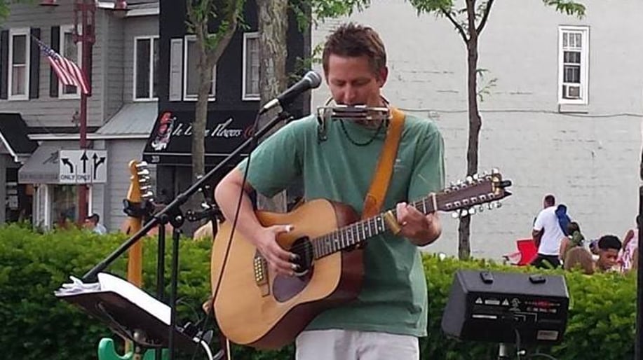 Gallery photo 5 of Johnny Rod Entertainment