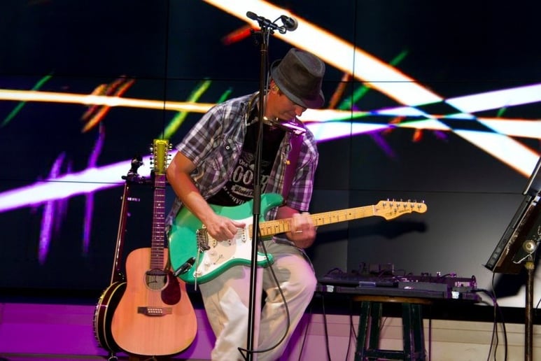 Gallery photo 1 of Johnny Rod Entertainment