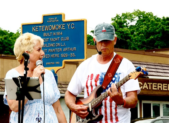 Gallery photo 3 of Johnny & The Ghost Riders
