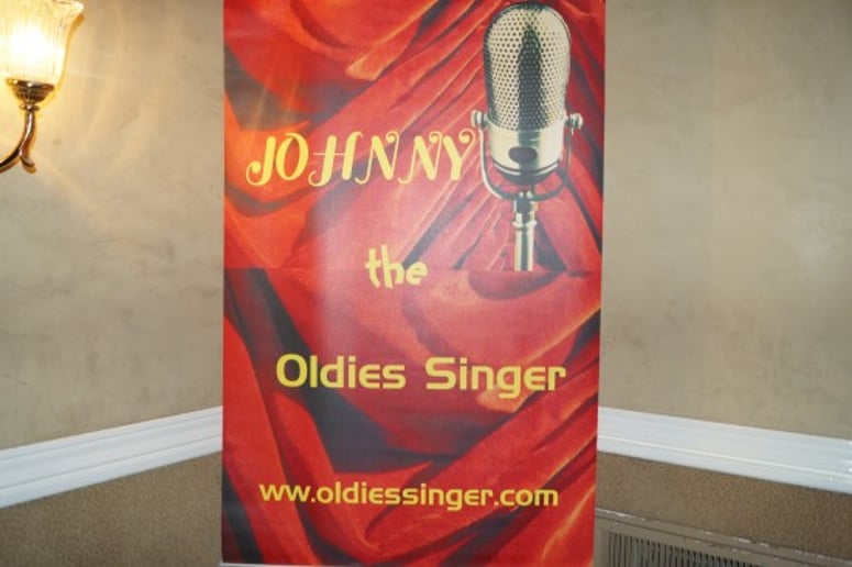 Gallery photo 58 of Johnny The Oldies Singer/DJ/Sinatra, Doo-Wop & More