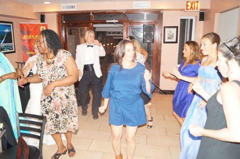 Gallery photo 45 of Johnny The Oldies Singer/DJ/Sinatra, Doo-Wop & More