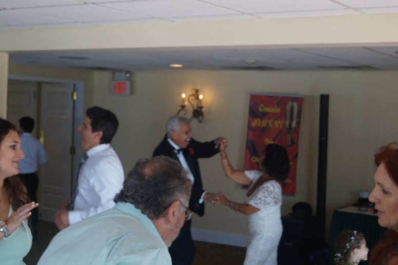 Gallery photo 42 of Johnny The Oldies Singer/DJ/Sinatra, Doo-Wop & More