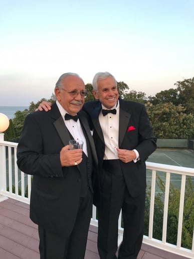 Gallery photo 2 of Johnny The Oldies Singer/DJ/Sinatra, Doo-Wop & More