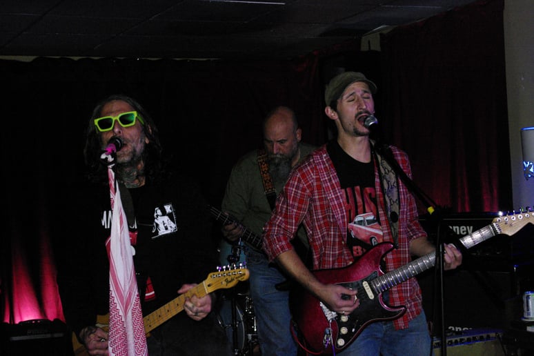Gallery photo 3 of Johnny Utah and the Bad Ideas