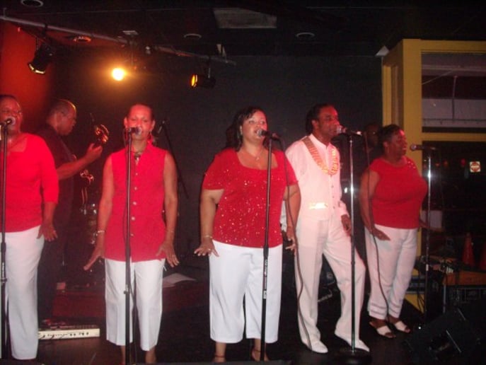 Gallery photo 13 of Johnny White & The Elite Band