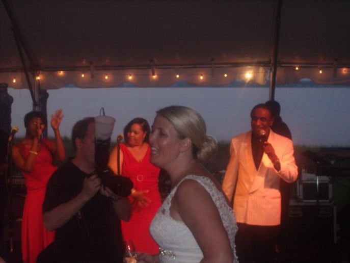 Gallery photo 14 of Johnny White & The Elite Band