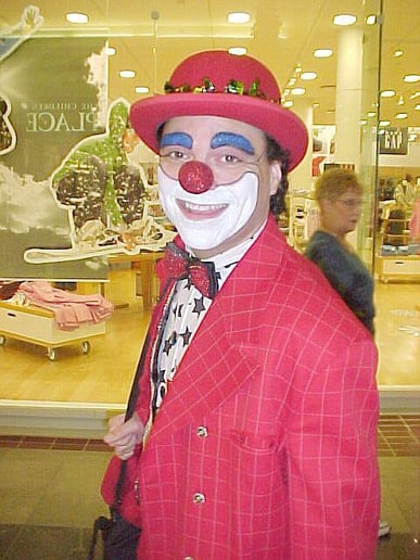 Gallery photo 4 of Jojo The Clown And Magician