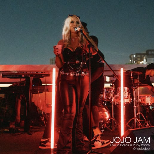 Gallery photo 1 of Jojo & The Pockets