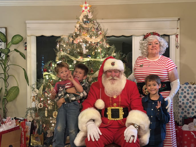 Gallery photo 1 of Jolly 1 Santa