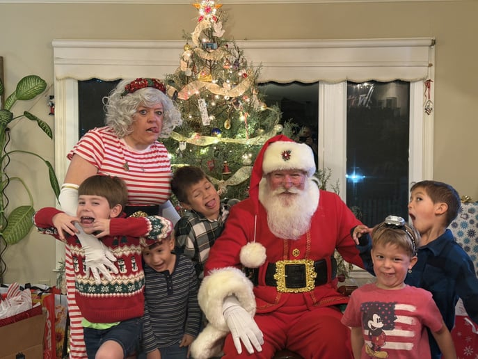 Gallery photo 3 of Jolly 1 Santa