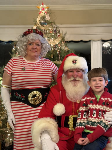 Gallery photo 6 of Jolly 1 Santa